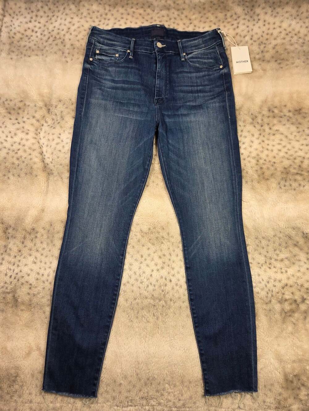 Mother The Looker Ankle Fray Jeans Size 32  Wash 20,000 Leagues Under The Sea